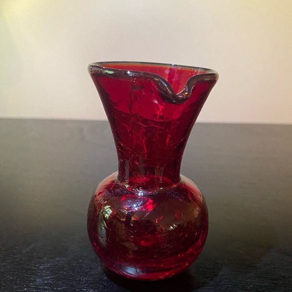 Ruby Red Pilgrim Pitcher - Picture 3 of 6